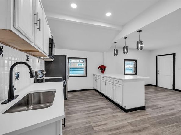 1921  Eden Avenue , Haltom City Texas 76117