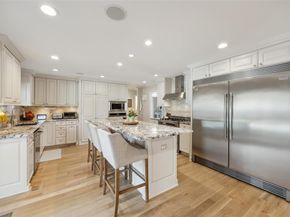 7008  Joyce Way , Dallas Texas 75225