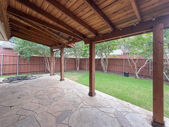 3916  Acorn Lane , McKinney Texas 75070