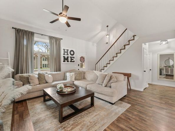 2245  Villawood Lane , Garland Texas 75040