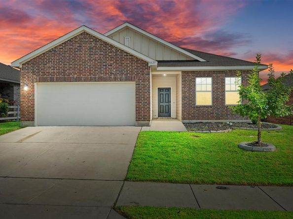 6625  Fitzgerald Street , Fort Worth Texas 76179