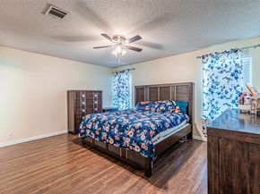 8110  Macgregor Drive , Arlington Texas 76002