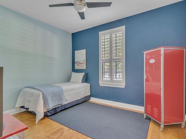 5  Hickory Street , Hickory Creek Texas 75065