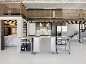 215 N Walton Street  2, Dallas Texas 75226