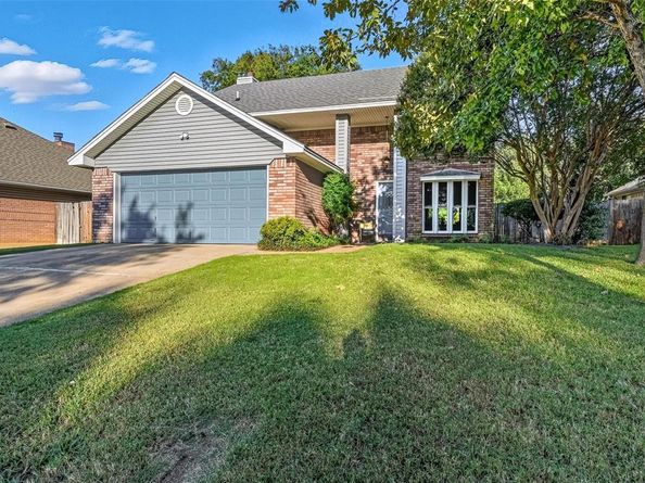 6316  Brookstone Drive , Arlington Texas 76001