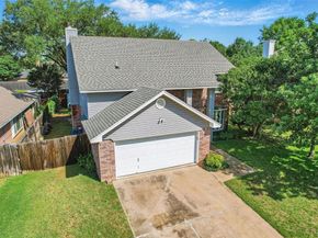 6316  Brookstone Drive , Arlington Texas 76001