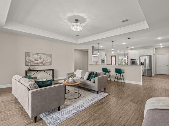 712  Freedom Lane , Little Elm Texas 76227