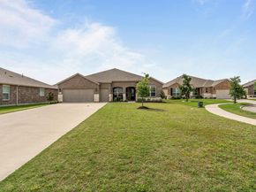 712  Freedom Lane , Little Elm Texas 76227