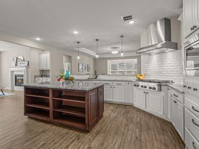 712  Freedom Lane , Little Elm Texas 76227