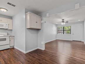 2409  Klondike Drive , Dallas Texas 75228