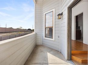 17490  Meandering Way  1711, Dallas Texas 75252