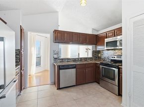 17490  Meandering Way  1711, Dallas Texas 75252