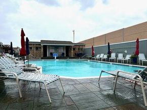 17490  Meandering Way  1711, Dallas Texas 75252