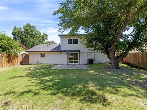 437  Hawthorne Lane , Grand Prairie Texas 75052