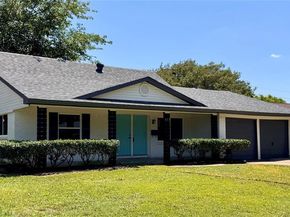 437  Hawthorne Lane , Grand Prairie Texas 75052