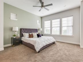 1323  Arch Place , Dallas Texas 75215