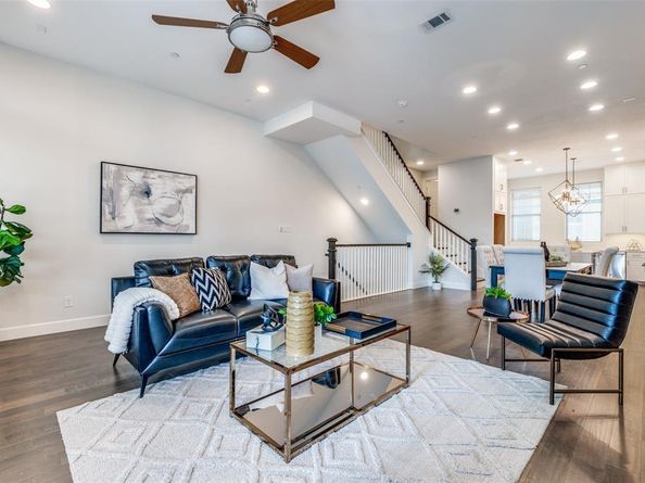 1323  Arch Place , Dallas Texas 75215