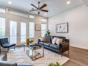 1323  Arch Place , Dallas Texas 75215
