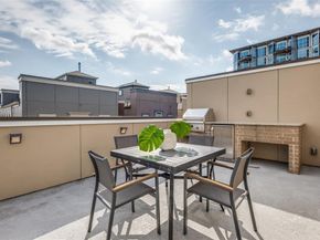 1323  Arch Place , Dallas Texas 75215