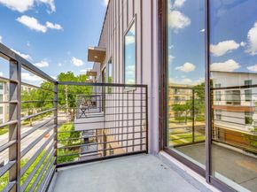 2450 N Garrett Avenue  4, Dallas Texas 75206