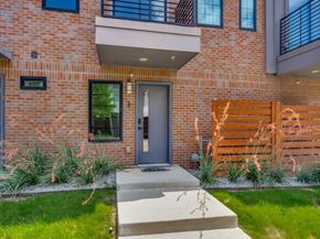 2450 N Garrett Avenue  4, Dallas Texas 75206