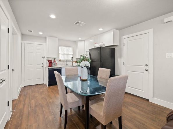 5010  Fitzhugh Avenue , Fort Worth Texas 76105