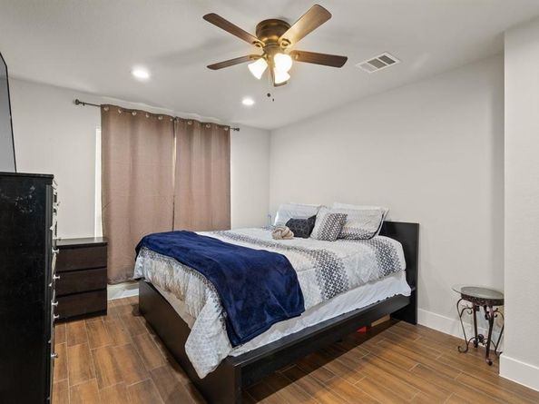 5010  Fitzhugh Avenue , Fort Worth Texas 76105