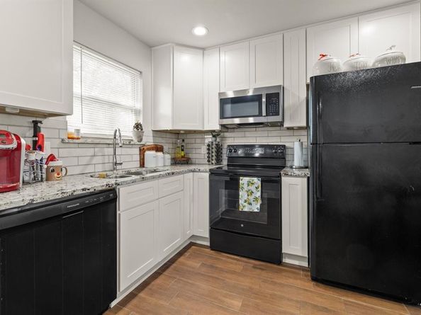 5010  Fitzhugh Avenue , Fort Worth Texas 76105