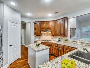513  Riverside Court , Allen Texas 75013