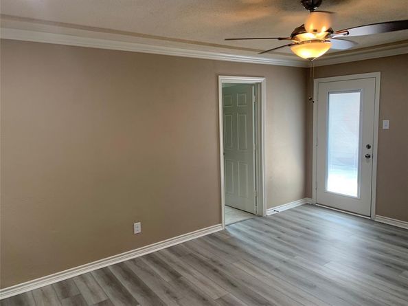 1670  Glencairn Lane , Lewisville Texas 75067