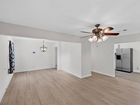 823  Collin Drive , Euless Texas 76039