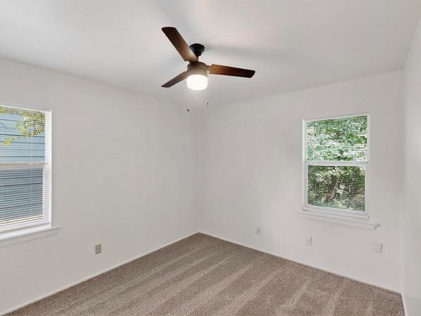 823  Collin Drive , Euless Texas 76039
