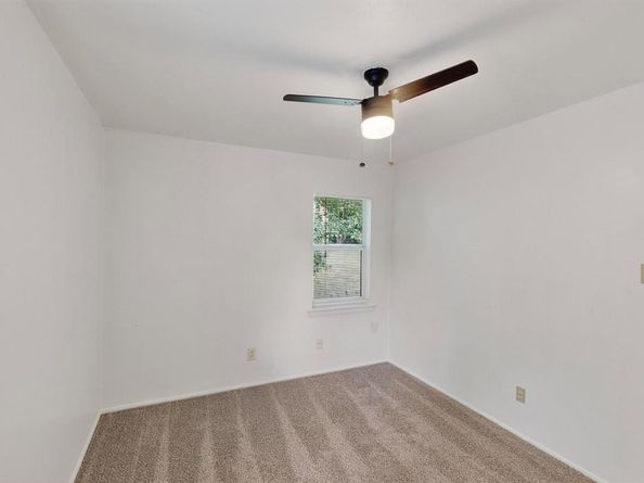 823  Collin Drive , Euless Texas 76039