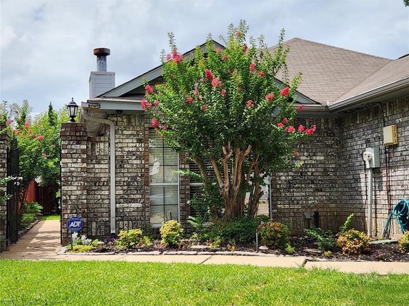 1320  Sheila Drive , Plano Texas 75023