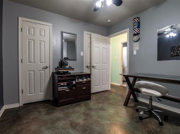 3235  Kenilworth Drive , Arlington Texas 76001