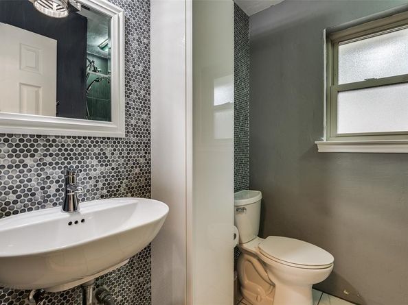 3235  Kenilworth Drive , Arlington Texas 76001