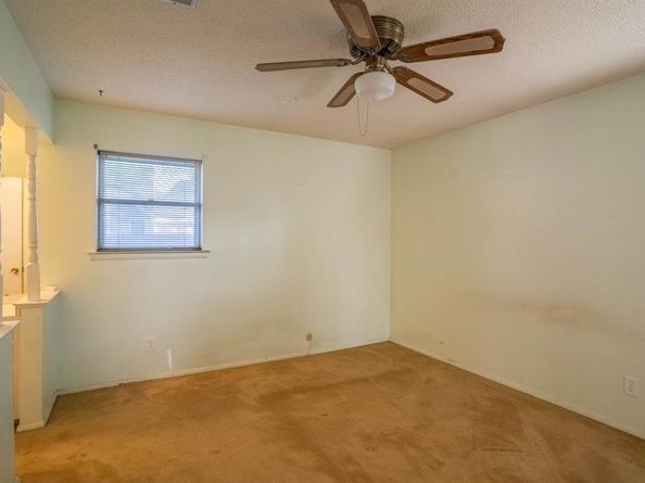 1905  Cimarron Trail , Hurst Texas 76054