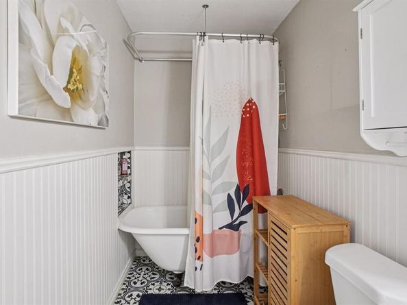 311  Guthrie Street , Dallas Texas 75224
