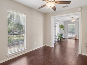 311  Guthrie Street , Dallas Texas 75224