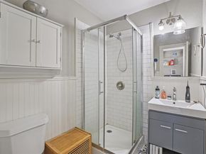 311  Guthrie Street , Dallas Texas 75224