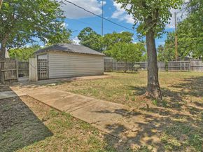 311  Guthrie Street , Dallas Texas 75224