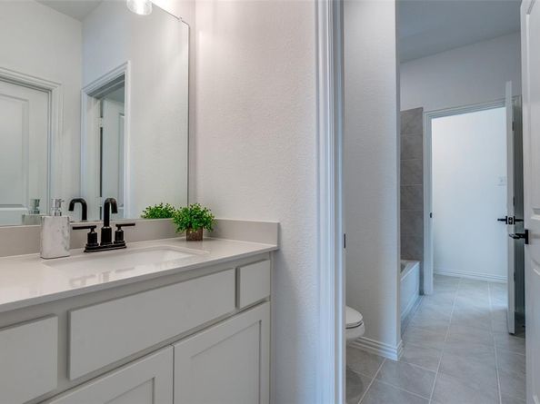 5406  Grand Avenue , Sachse Texas 75048