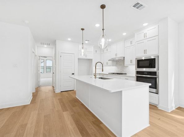 4839  Fuller Court  701, Irving Texas 75038