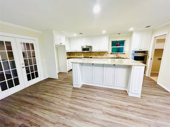 745  Toni Drive , Hurst Texas 76054