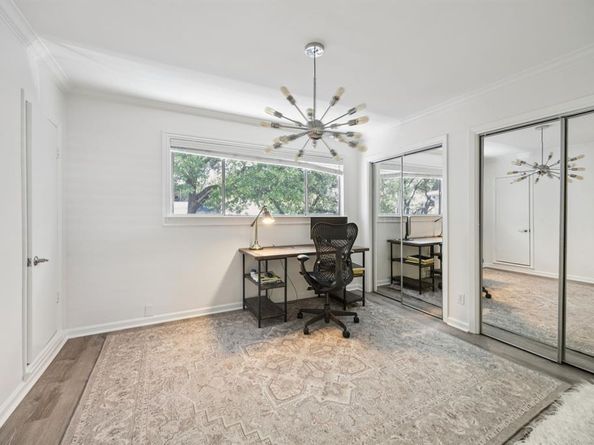 3321  Cole Avenue  116, Dallas Texas 75204