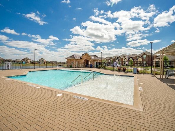 1616  Bennington Lane , Celina Texas 75009