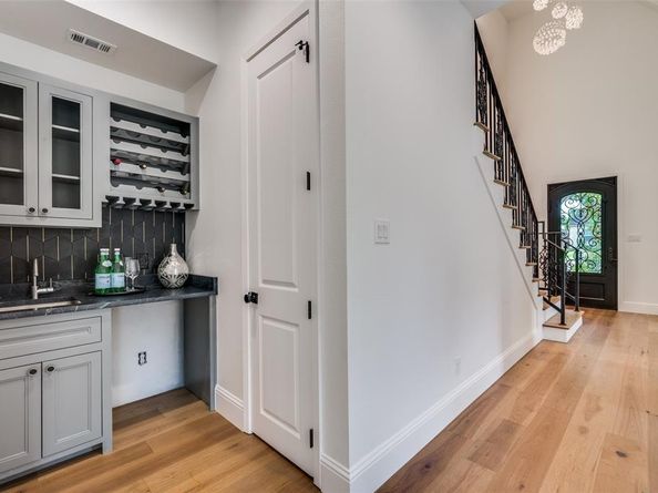 7630  Culcourt Street , Dallas Texas 75209