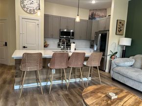 1000  17th Street , Plano Texas 75074