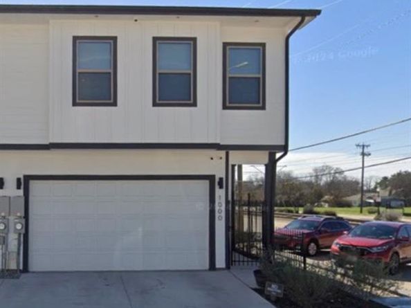 1000  17th Street , Plano Texas 75074