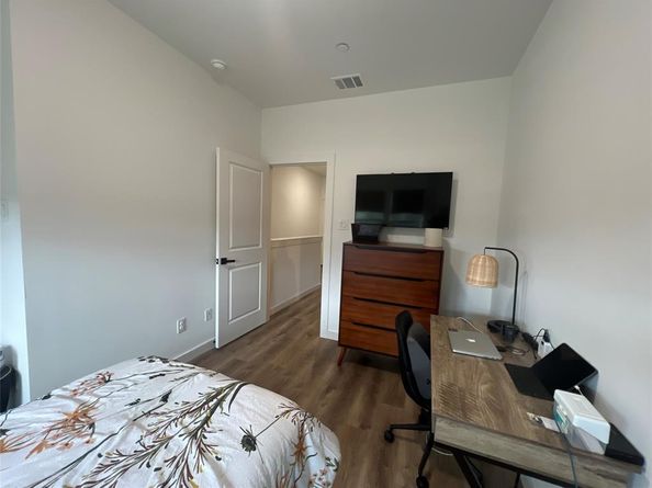 1000  17th Street , Plano Texas 75074